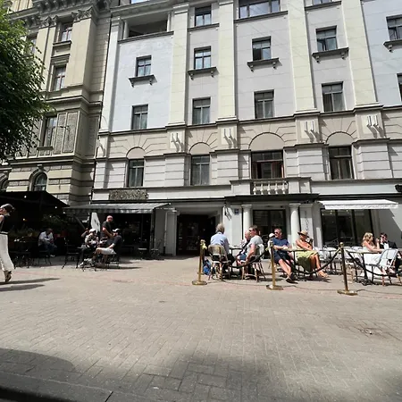 Spacious Modern 1Br 5 Min Walk To Old Riga リガ